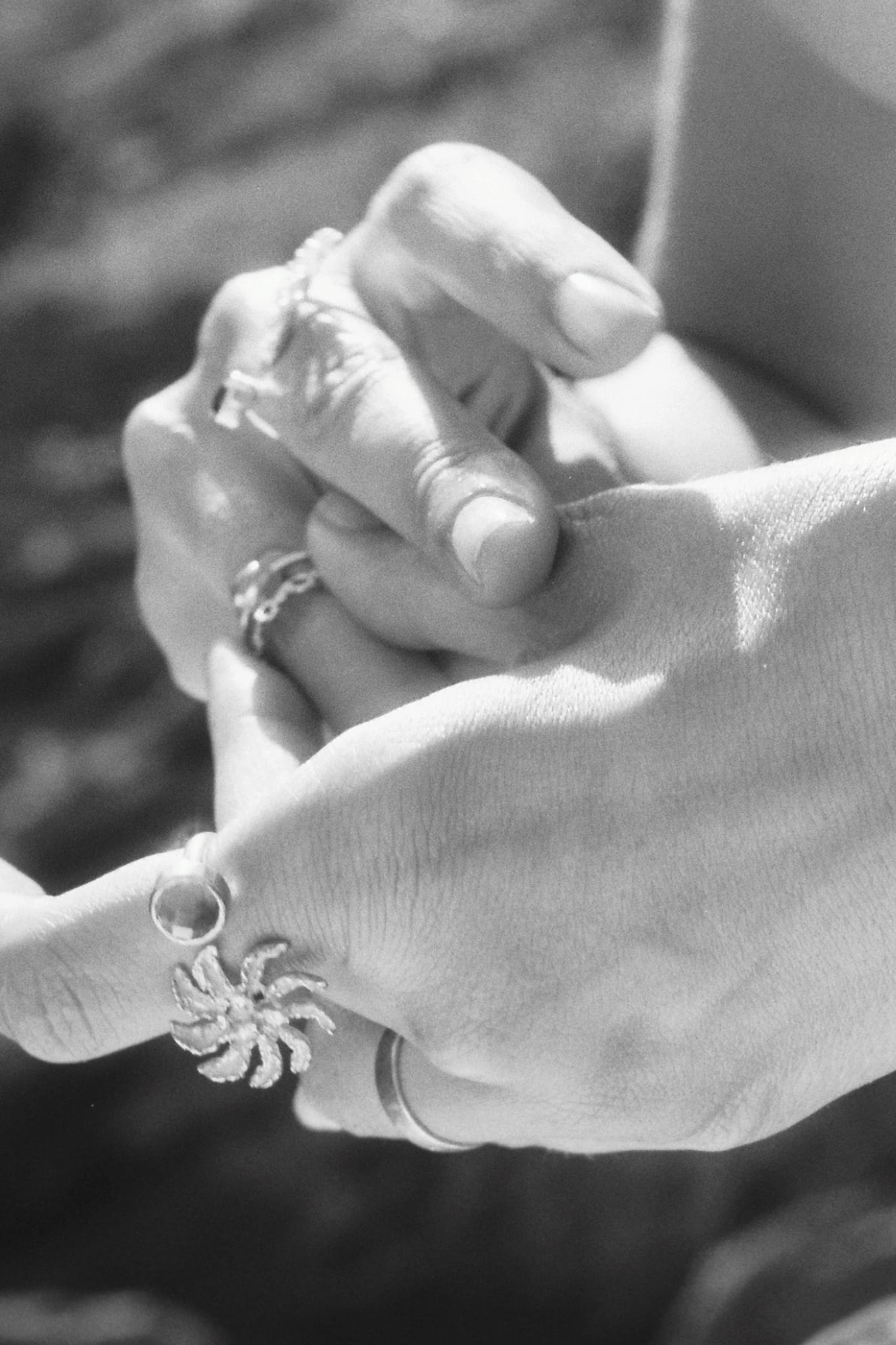 sunny-ring-b&w-3