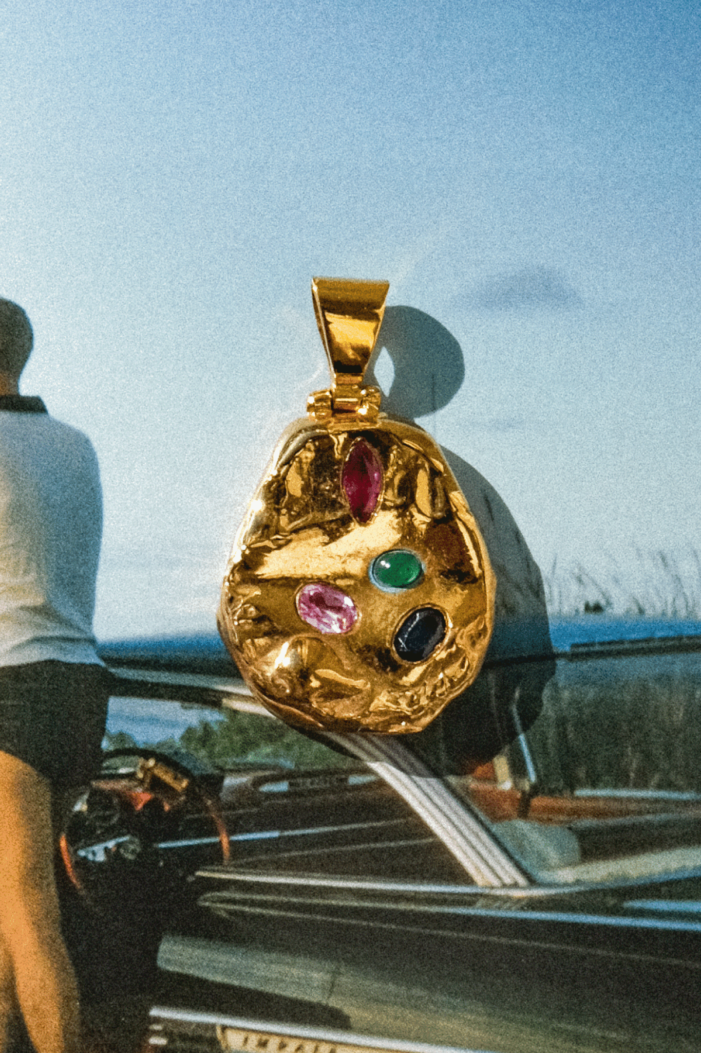 Chapita Dije M único  #4 - in stock