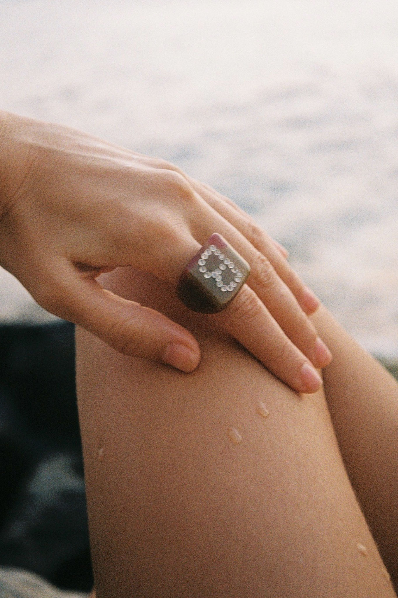 Anillo Agatha con Iniciales